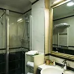 Jr Oriente 4*