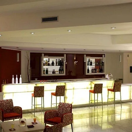 Jr Oriente Hotell