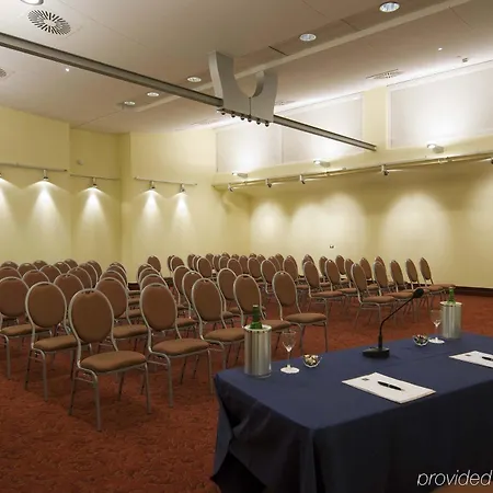 Jr Oriente 4*
