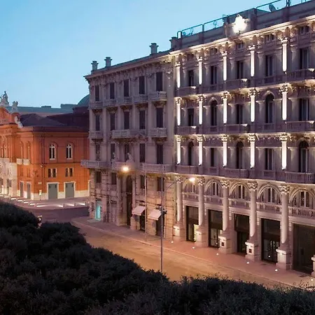 Готель Jr Oriente Барі