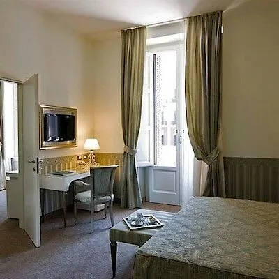 Jr Oriente Hotell 4*
