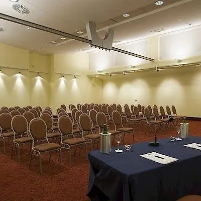 Готель Jr Oriente