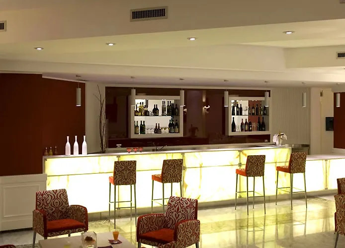 Готель Jr Oriente 4*