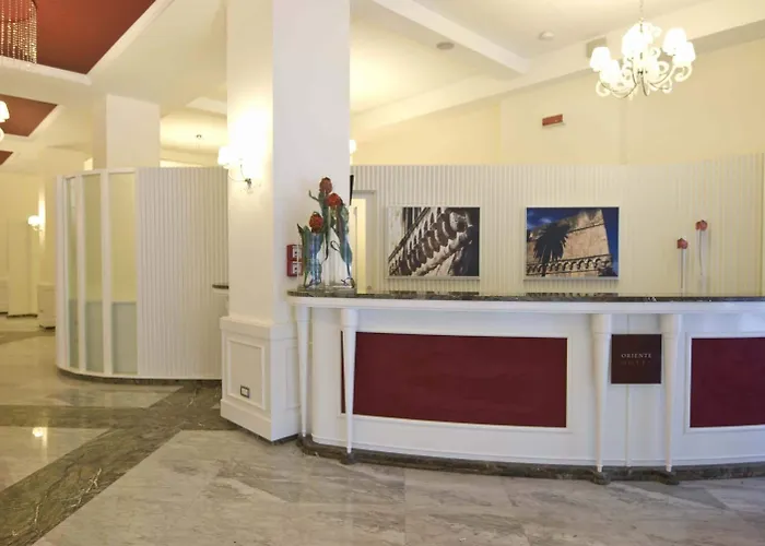 Jr Oriente Готель 4*