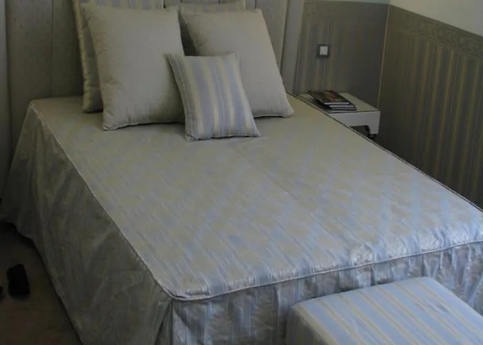 Jr Oriente 4* Барі